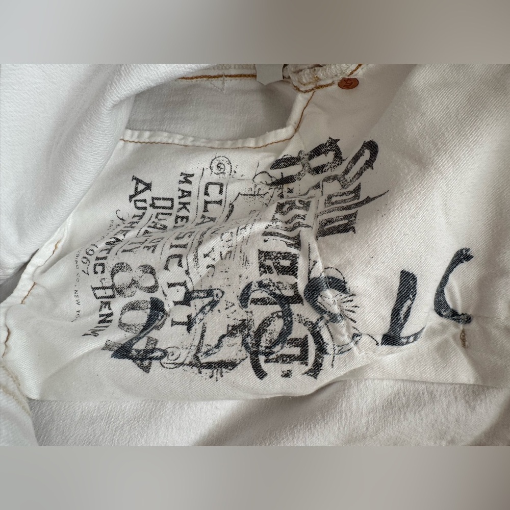Polo Ralph Lauren Classic Fit White Jeans Distressed Denim Jeans Mens Size 38x32 - Picture 7 of 8
